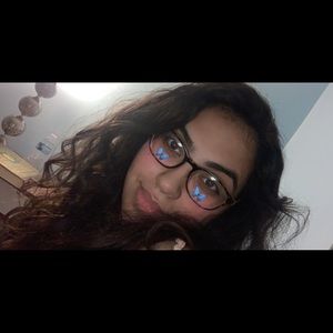 Meet your Posher, Reem